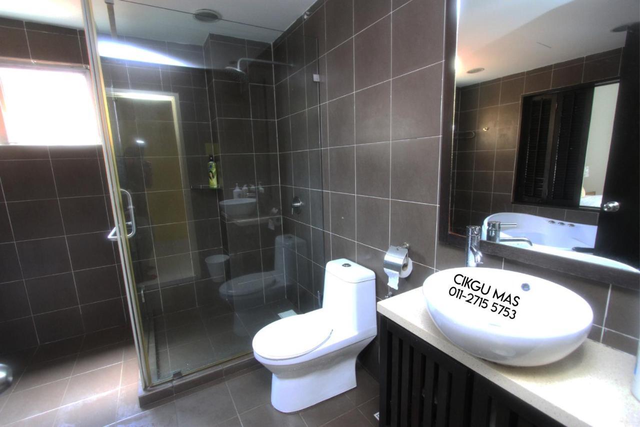 Gold Coast Morib By 369 Stay Kampong Tanjong Pechah Esterno foto